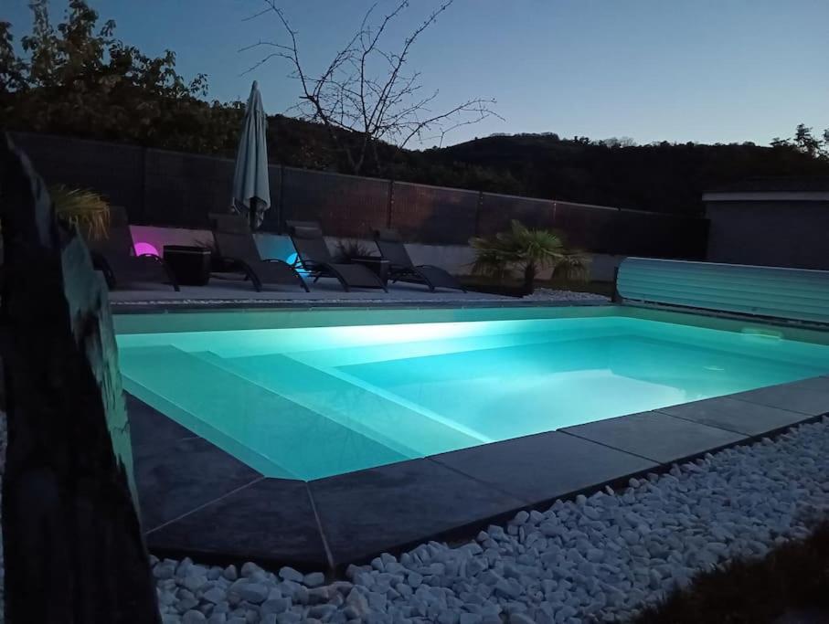 Sarras Chambre & Sdb Privee Avec Piscine En Bord De Via Rhona מראה חיצוני תמונה